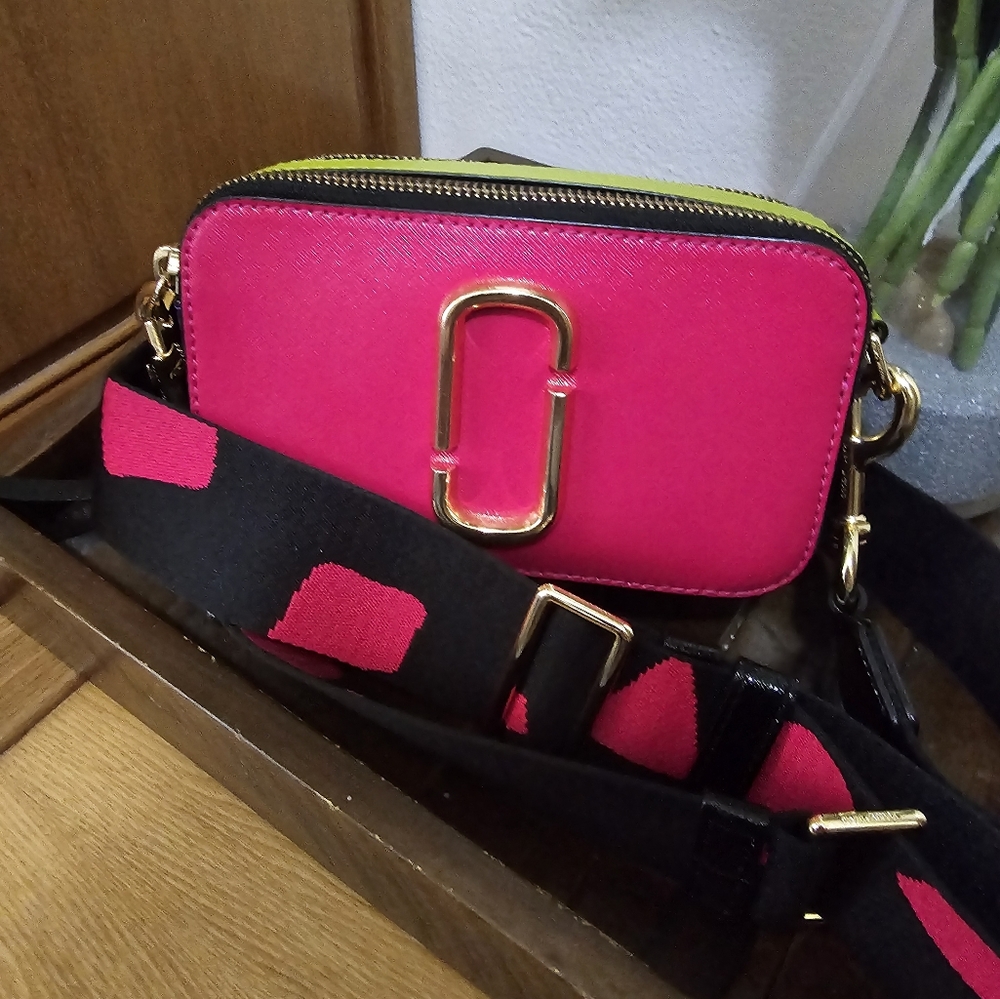 Marc jacobs snap shot